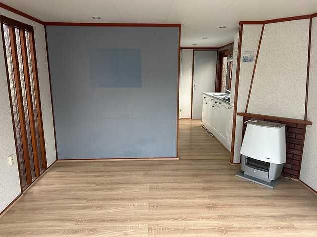 LINDA CASA COM 2 QUARTOS PARA HABITAR