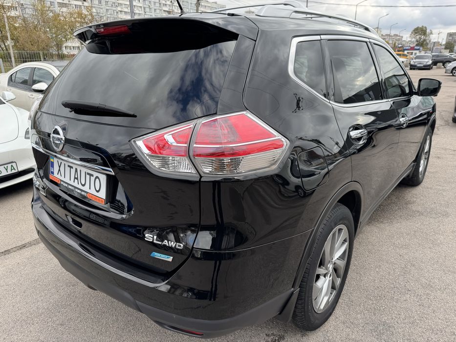 Продам Nissan Rogue SL