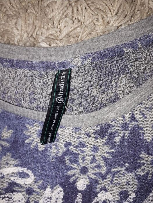 Bluza w kwiaty stradivarius