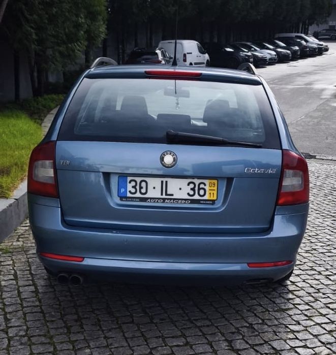 Skoda Octavia 1.6 TDI 105 CV 2009 ( Nacional )