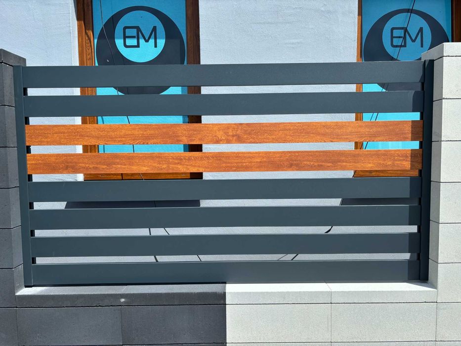 Promocja Pustak ogrodzeniowy 50x19cm Bruk-Bet biały antracyt