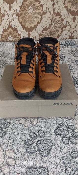 Чоловічі зимові черевики Mida