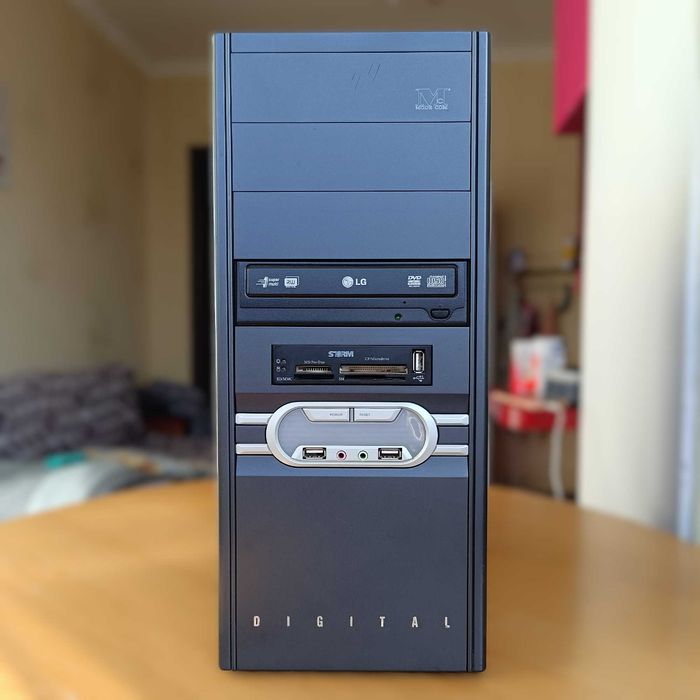 Компьютер Системний блок