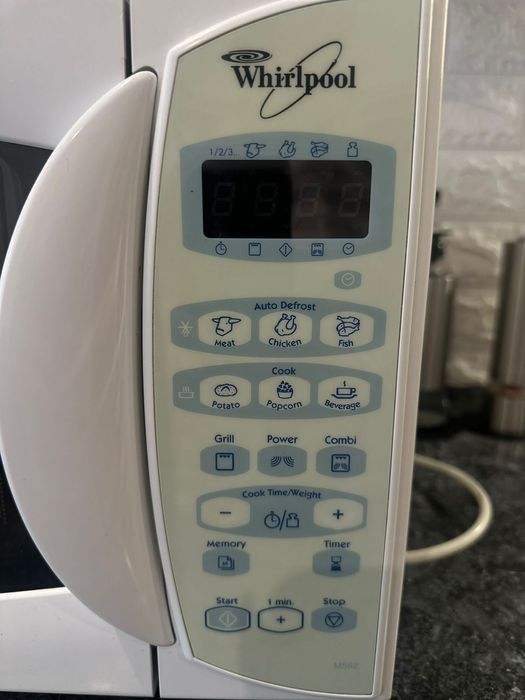 Мікрохвильова  піч Whirlpool  б/у