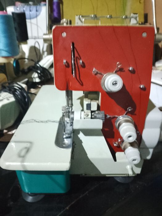 Оверлоки 3,4 ниткові