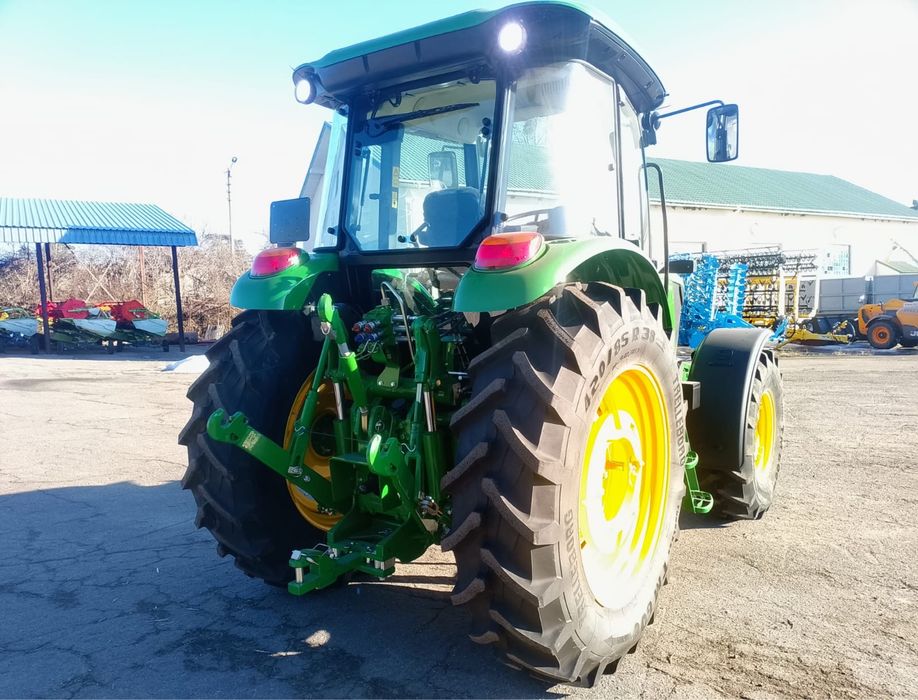 Трактор John Deere 6110B 2025 Новий