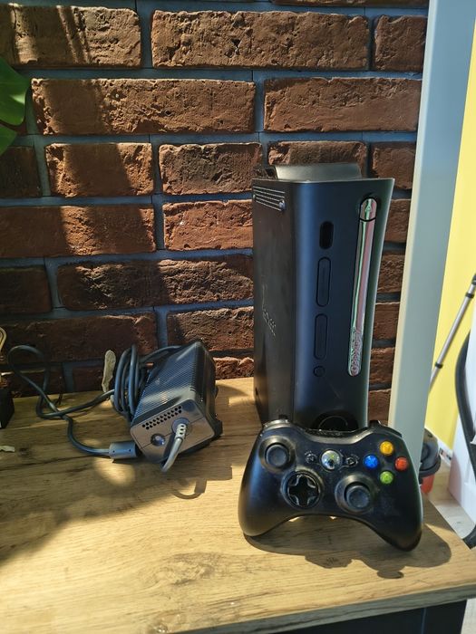 Xbox 360 Elite przerobiony Aurora jak RGH zestaw