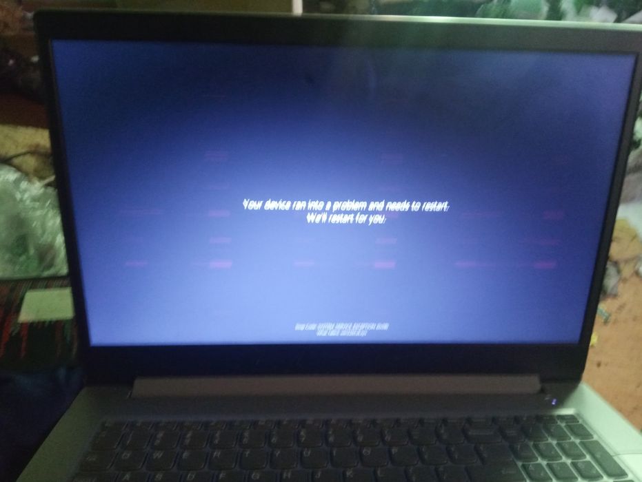 Laptop Lenovo Ideapad 3 uszkodzony. Odbiór osobisty.