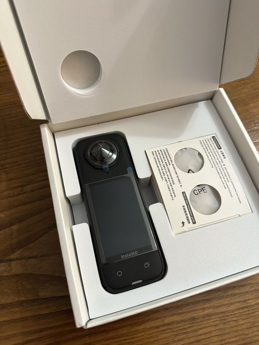 Insta360 X4 NOVA em caixa