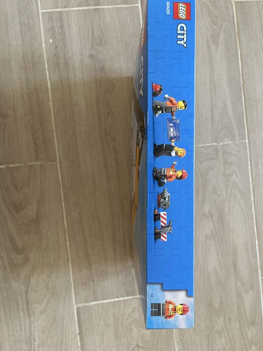 Lego city 60420 selado