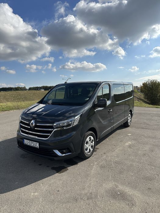 Przewóz osób, tranfer lotniskowy, imprezy, bus 9 os. z kierowcą.