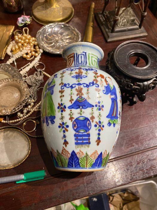 Jarra em Porcelana Chinesa séc XIX Base madeira 25 cm