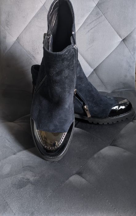 Сині осінні чоботи