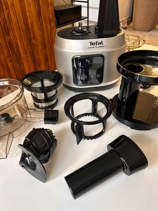 Соковижималка шнекова Tefal Juice & Clean. Ідеальний стан. На гарантії до 07.04.2027
