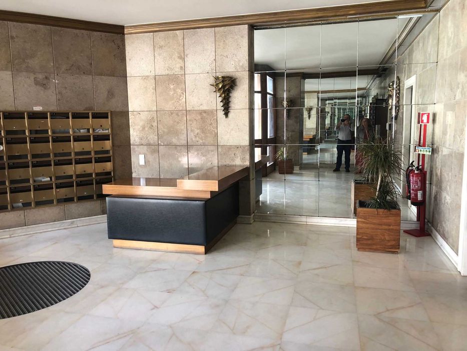 Vende-se apartamento Praça de Alvalade- Não se aceita imobiliárias !