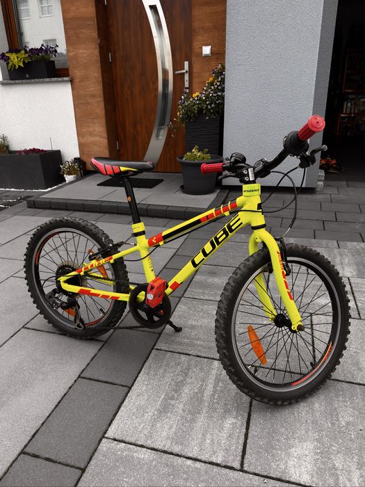 Rower dziecięcy CUBE 20 stan bdb