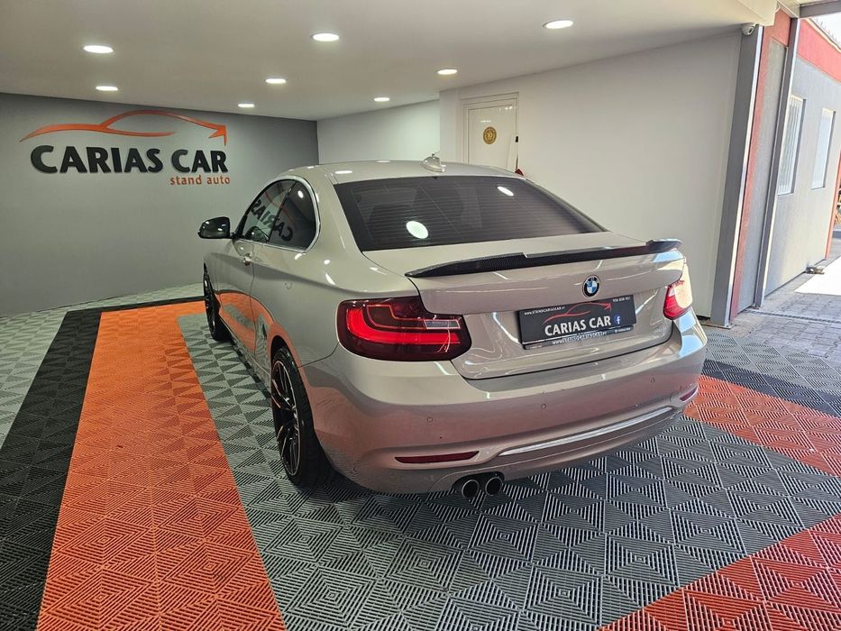 BMW 220