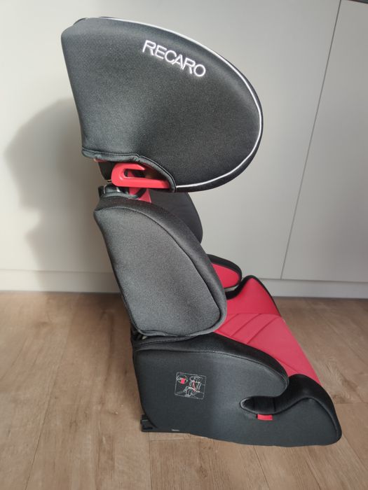 Fotelik samochodowy Recaro Milano Ruby 15–36 kg –