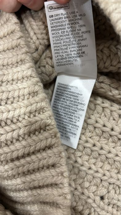 Светр &Other Stories