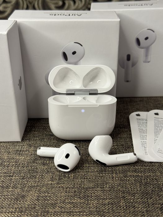 Навушники Apple AirPods 4 (ANC)