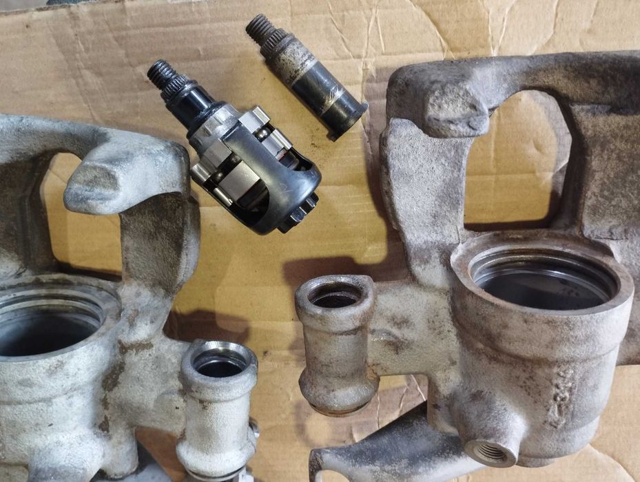 Супорт ремонт master 3, Renault trafic, opel vivaro, vw t4, vw t5