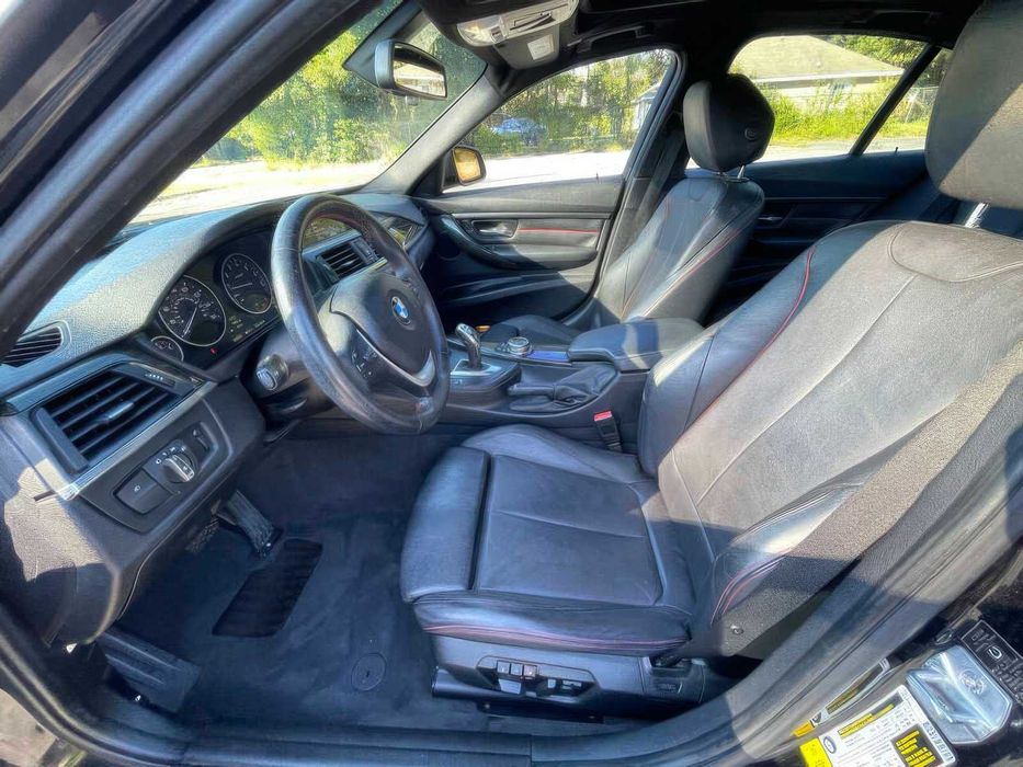 BMW 3 Series 328i      2014