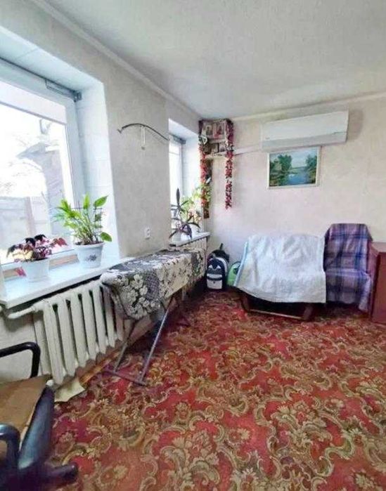 Продам часть добротного кирпичного дома