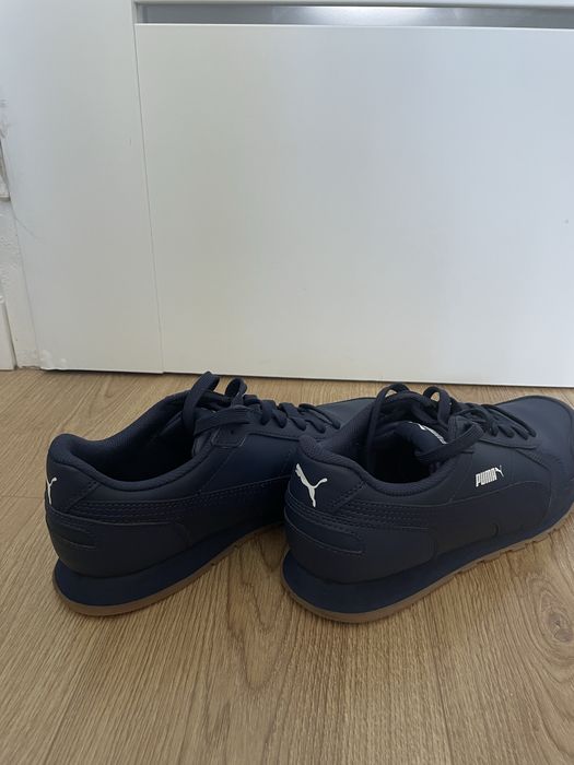 Sprzedam buty PUMA ST RUNNER V2 FULL