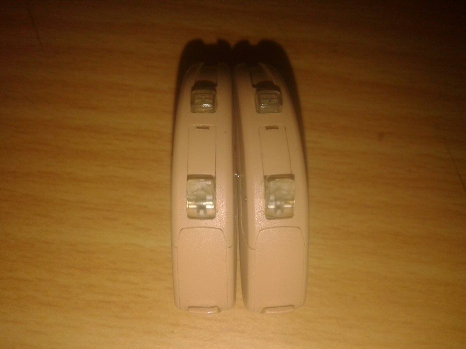 2 Слуховых аппарата Unitron Hearing