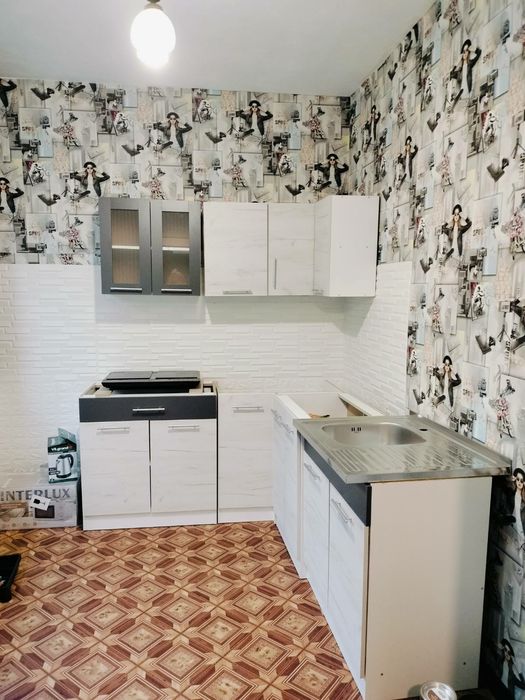 Кухня Готові кухні Тумбочки на кухню Кухня модульна В НАЯВНОСТІ