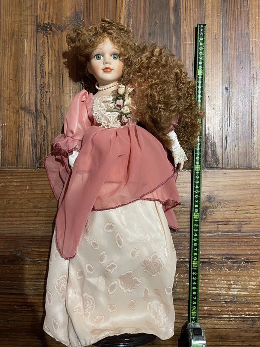 Bonecas de porcelana