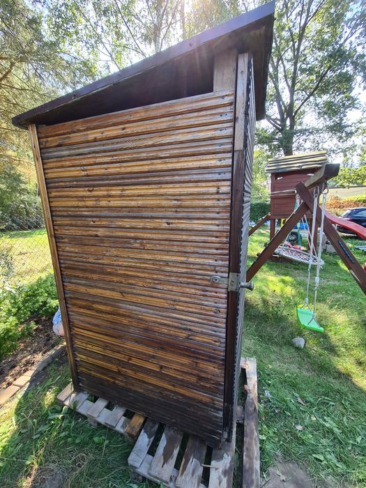 Wc ogrodowe. Toaleta. Wychodek. Kibelek. Sławojka budowlana. ROD.