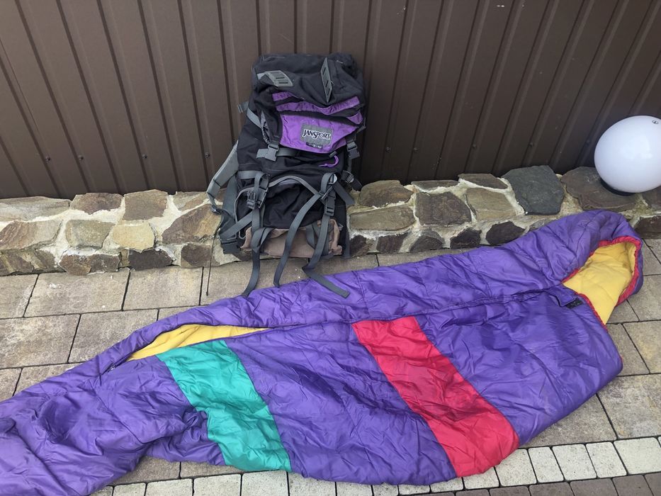 Каркасний рюкзак JANSPORT зі спальником