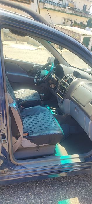Mitsubishi SPACESTAR