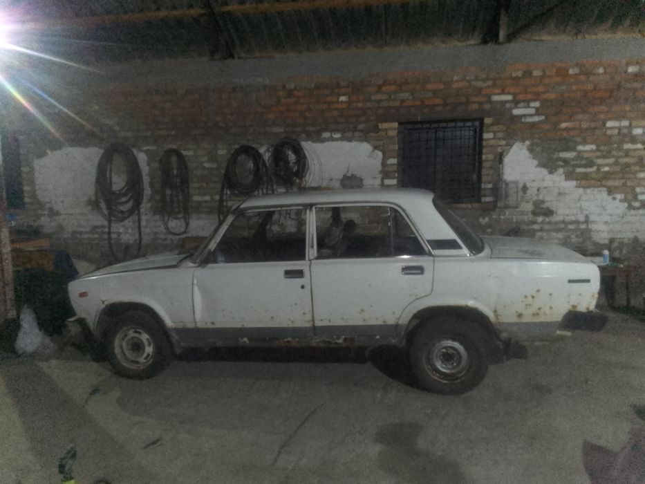 Продам ВАЗ 2105