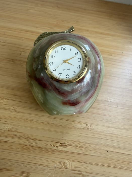 Stary Zegarek Jabłko z Onyksu Kamień Naturalny Vintage PRL Retro