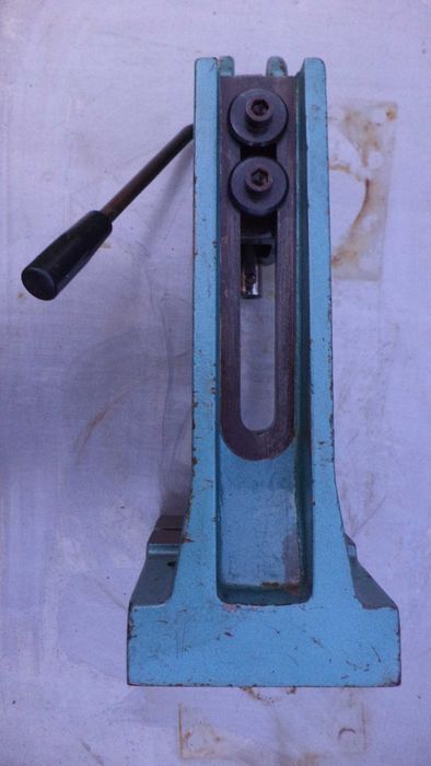 prasa ręczna dźwigniowa  ścisk mäder pressen t2