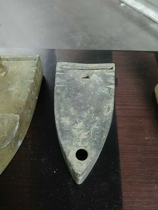 Żelazko stare Żelazko na węgiel