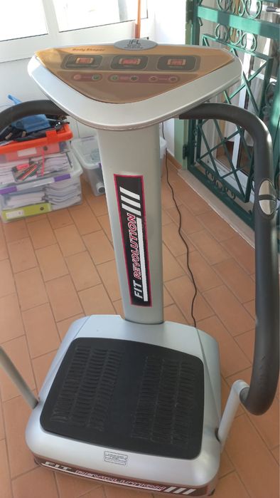 Placa vibratória (Fit Revolution)