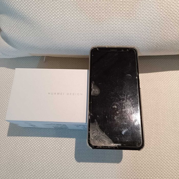 Telemóvel Huawei Mate 10 Lite 4GB de RAM e 64GB ROM - Usado