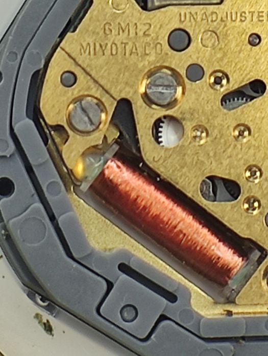 Rotary годинник наручний .позолота.