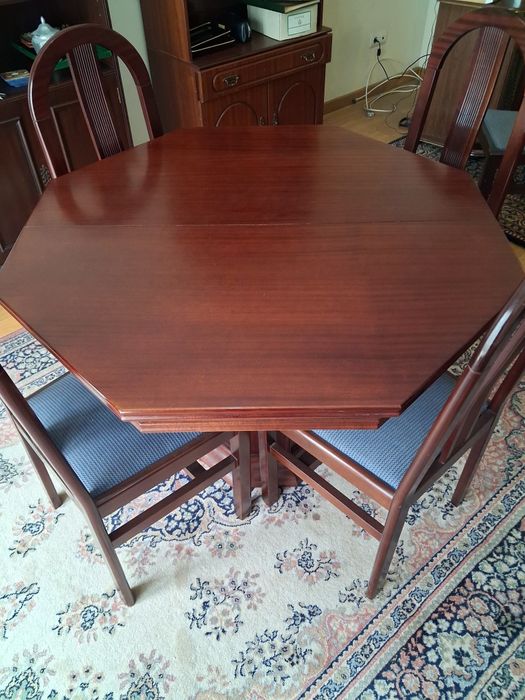 Mesa Sala Jantar e 6 cadeiras