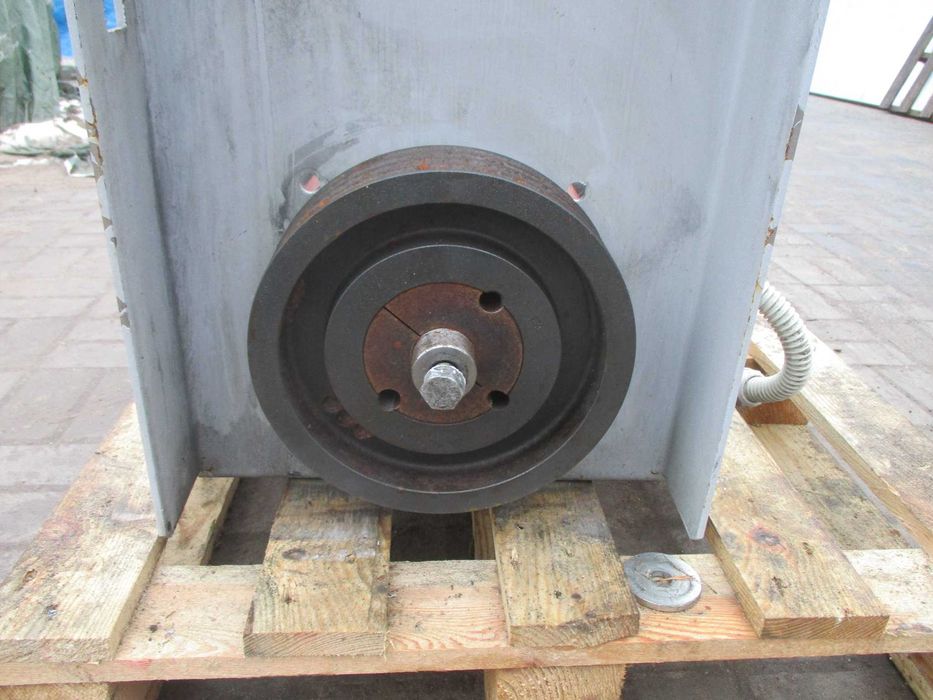 Silnik elektryczny indukcyjny SOGA 400V 30KW 2935obr