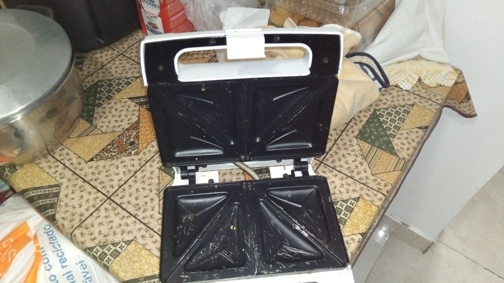 Tostadeira a funcionar