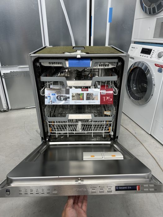 Нова посудомийна машина  Miele G7297 xxl