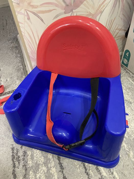 Стільчик для годування safety first