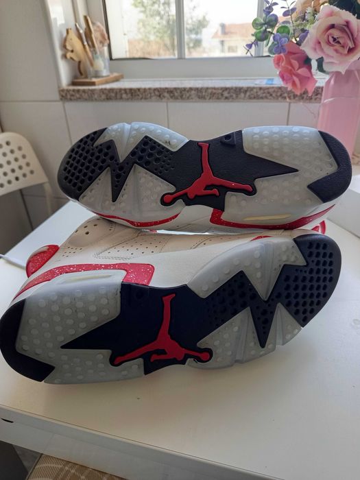 Sapatilhas  Air Jordan 6 - Tam. 44