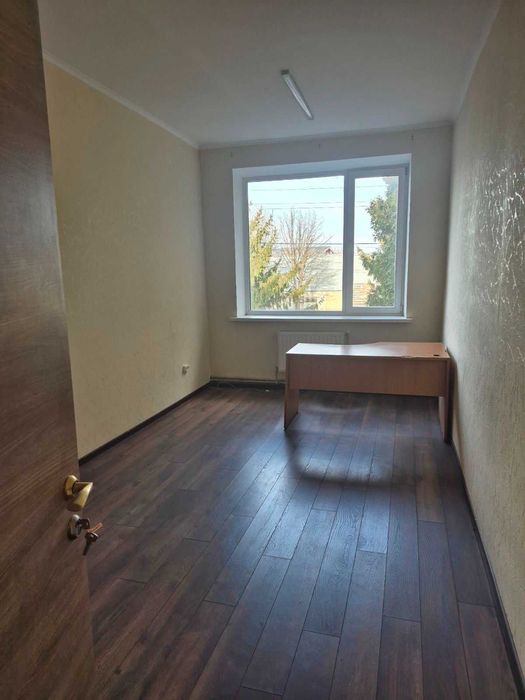 Оренда офісних приміщень у м. Бровари, вул. Металургів, 15