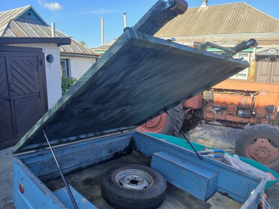 Причеп автомобільний Зубрьонок