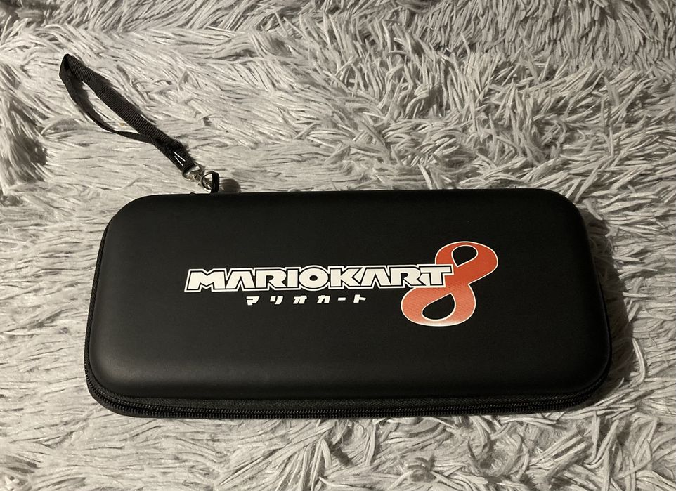 Etui na konsole Nintendo Switch